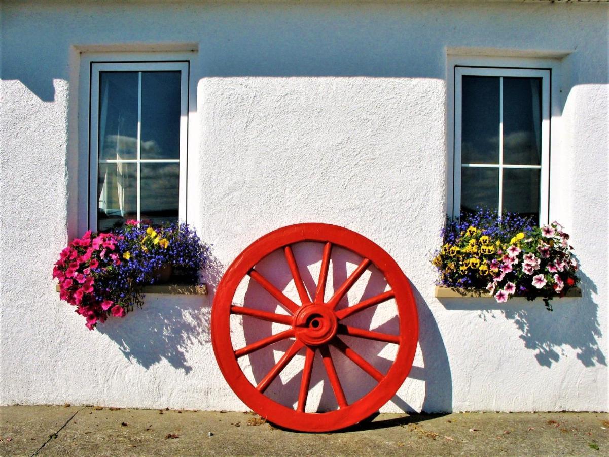 Breacan Cottage B&B Kinvara Exterior photo